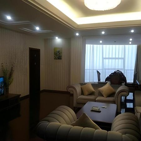 Greentree Inn Tianjin Wuqing Distric Bohai Market Eksteriør billede
